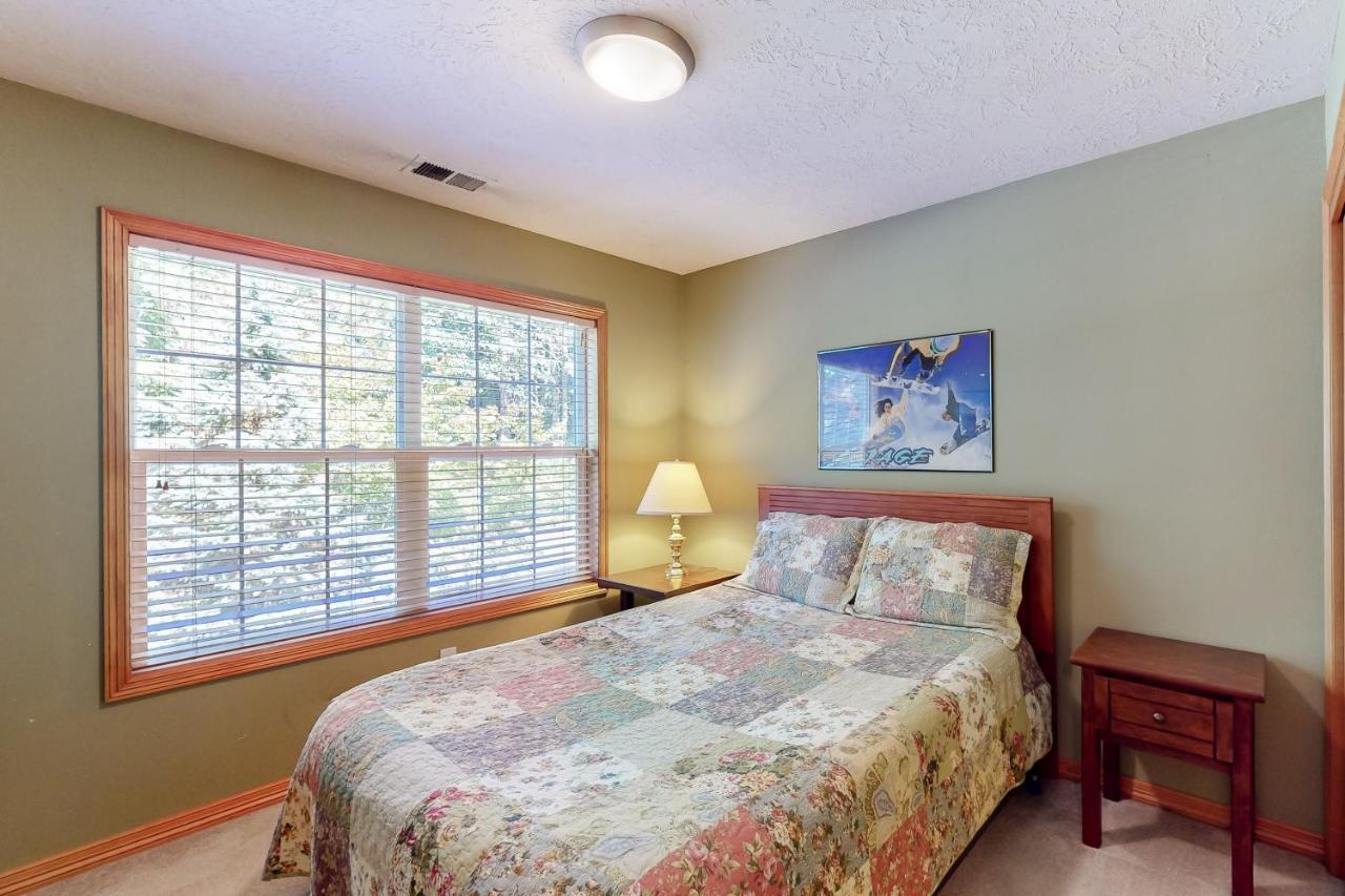 Welches Fairway Retreat Apartment Luaran gambar
